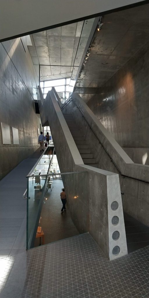 坂の上の雲ミュージアム