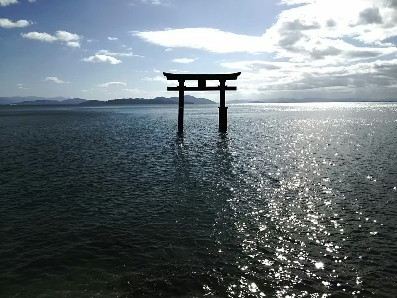 琵琶湖白髭神社