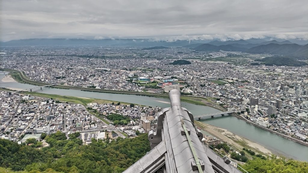 GIFU-CASTLE-VIEW
